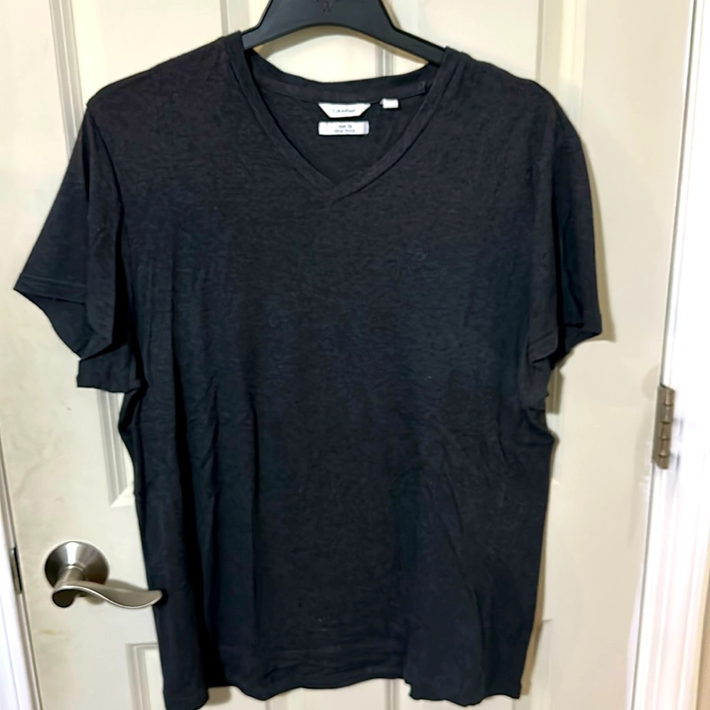 Calvin Klein Liquid Touch Slim Fit V-Neck T-Shirt
